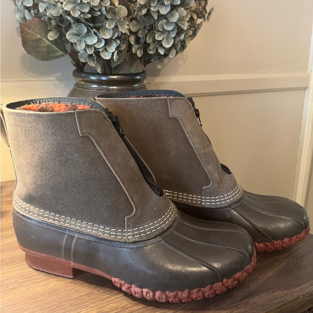 L.L. Bean Men’s Fleece lined Zip boots